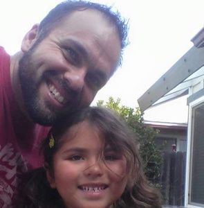 Meet your Posher, Carlos